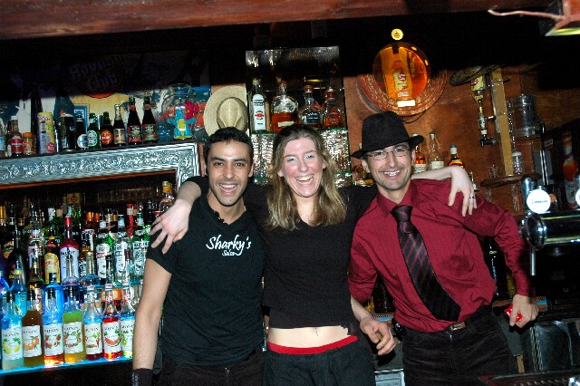 min 2006 02 19 sharkys 104